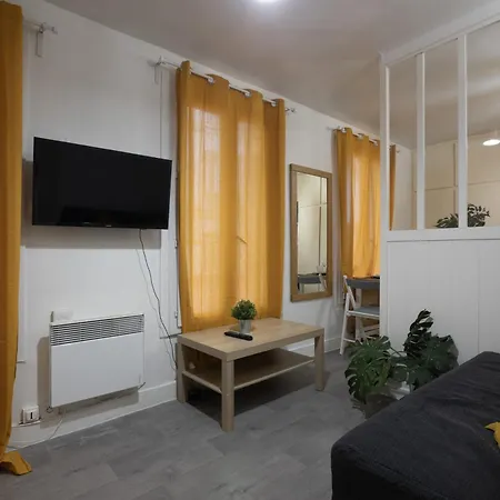 Splendid Quartier Les Marais Free Netflix Апартаменты Париж