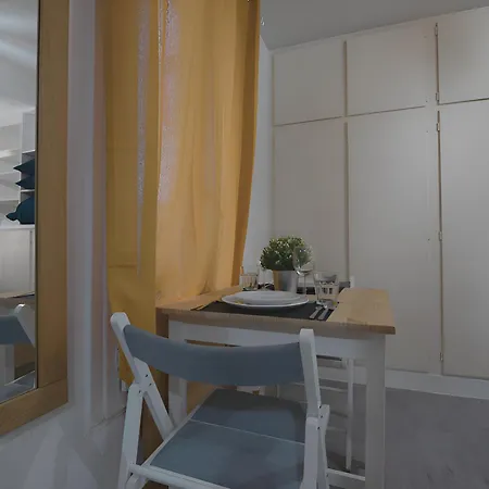 Splendid Quartier Les Marais Free Netflix Апартаменты