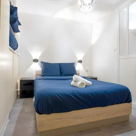 Splendid Quartier Les Marais Free Netflix 아파트